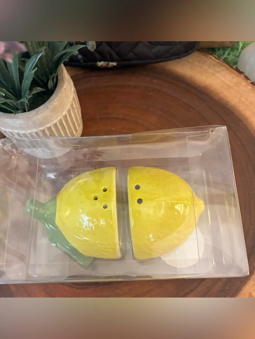 Yellow Ceramic Lemon Salt & Pepper Shakers - Decorative Dinnerware